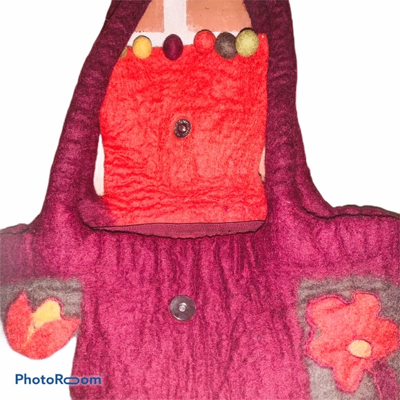 RISING TIDE | Wool Boho Floral Pom Handbag Purse - Picture 3 of 8